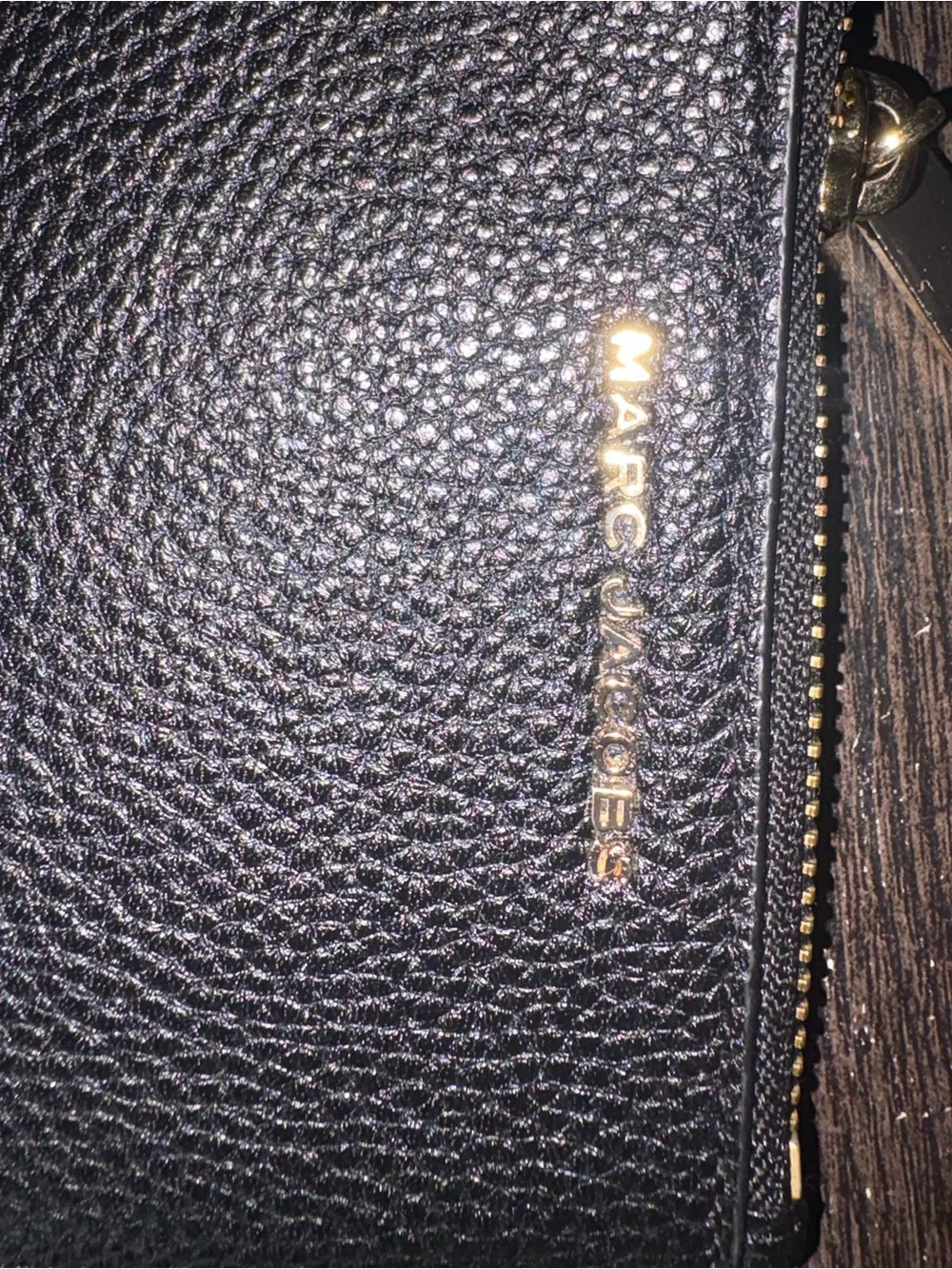 Marc Jacobs Black Pebbled Leather Zip Wallet Gold Keyring